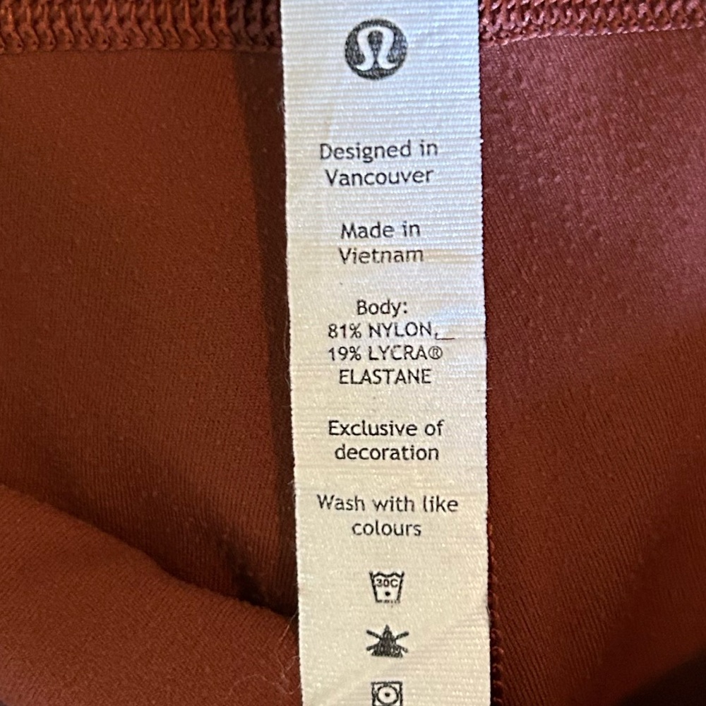 Lululemon Rust Wide-Leg Cropped Yoga Pants - Picture 4 of 5